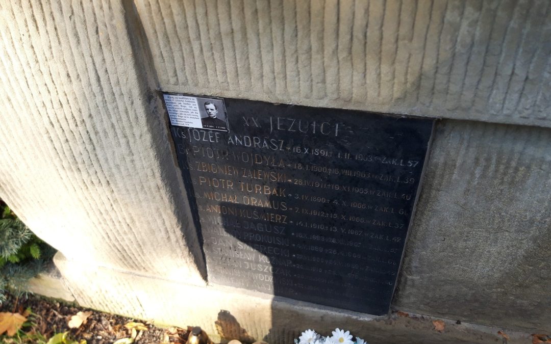 Modlitwy – Modlitwy na cmentarzu Rakowickim